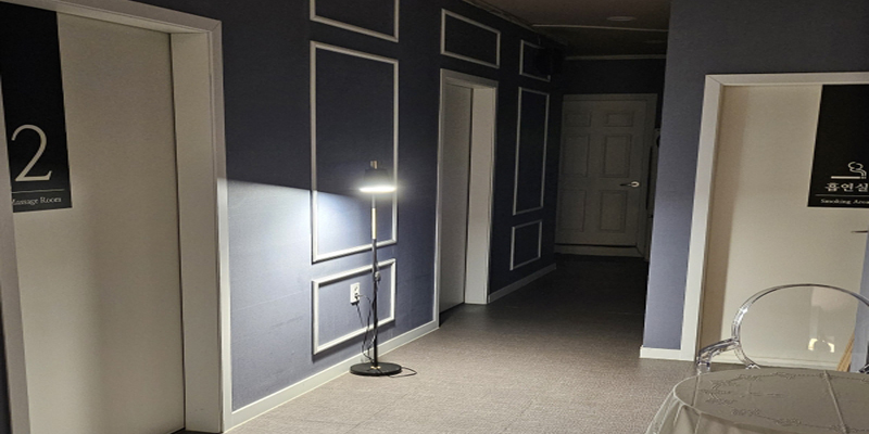 전원 엄선된 미모의 20대 한국쌤, 재방률 200%, 영원한 단골이 목표입니다.