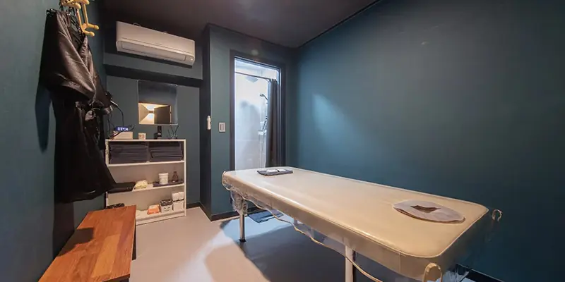 수원재방률TOP, 20대 한국인 관리사·개인샤워실 완비 프리미엄 감성테라피.