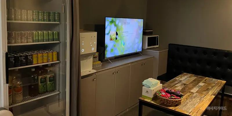 스웨디시, 감성테라피, 미모 뿜뿜 20대 한국인 힐러 총집합!.