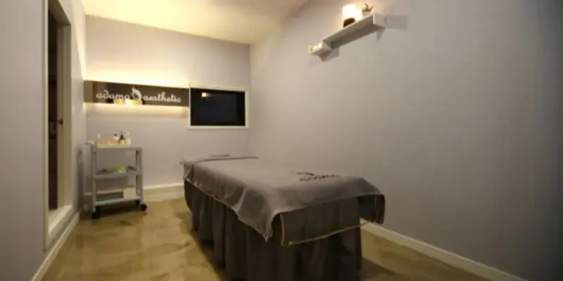 24시간 운영되는 전원 20대 한국인 감성테라피 스웨디시.