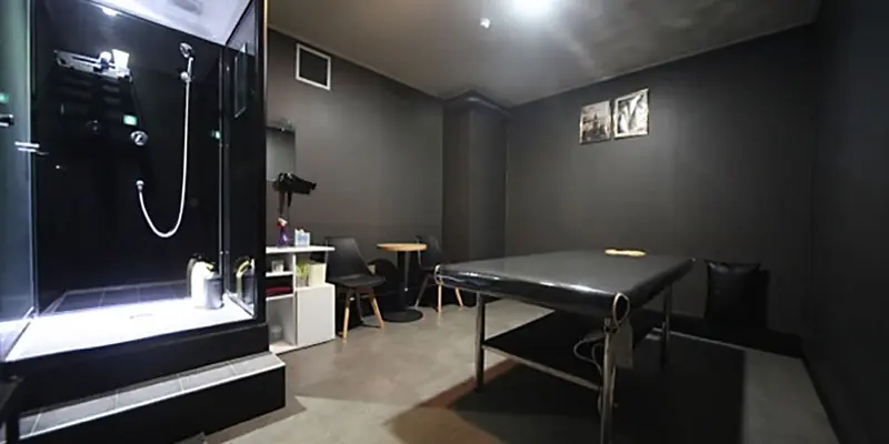 전원 20대 한국인 관리사 감성테라피 전문.