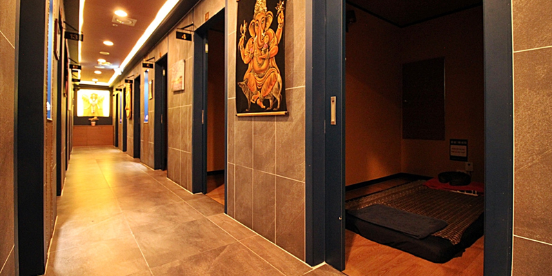 전원 20대 한국인 관리사 깔끔한 맞춤 케어.