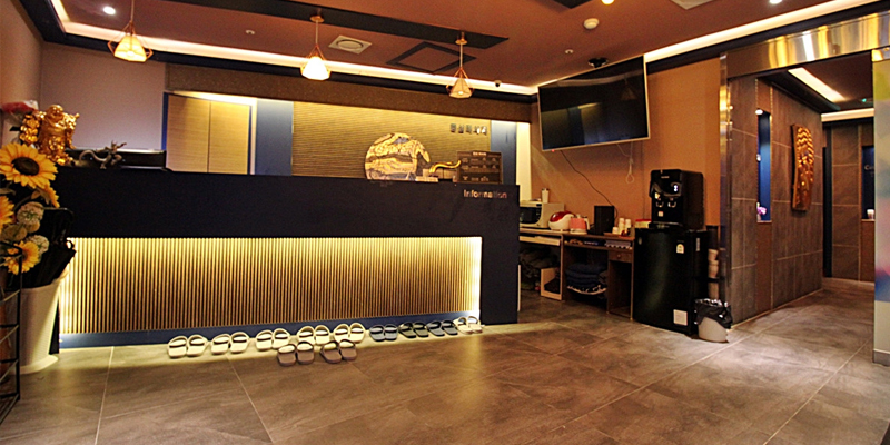 전원 20대 한국인 관리사 깔끔한 맞춤 케어.