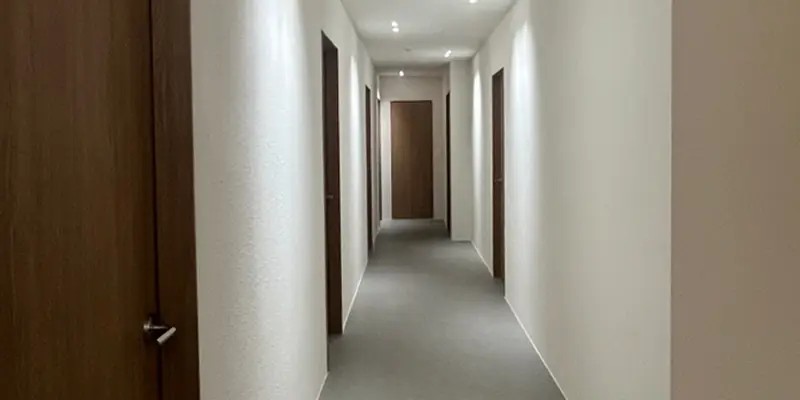 스웨디시마사지, 최신식 인테리어 및 각방 개인샤워부스, 전원20대 미녀 한국인관리사.